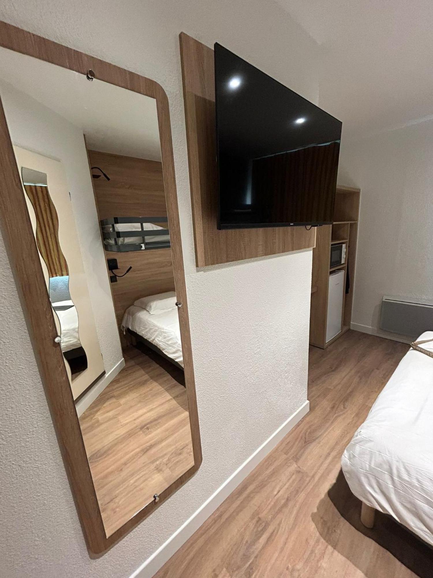 Kyriad Eco Lille Sud - Noyelles Godault Екстериор снимка