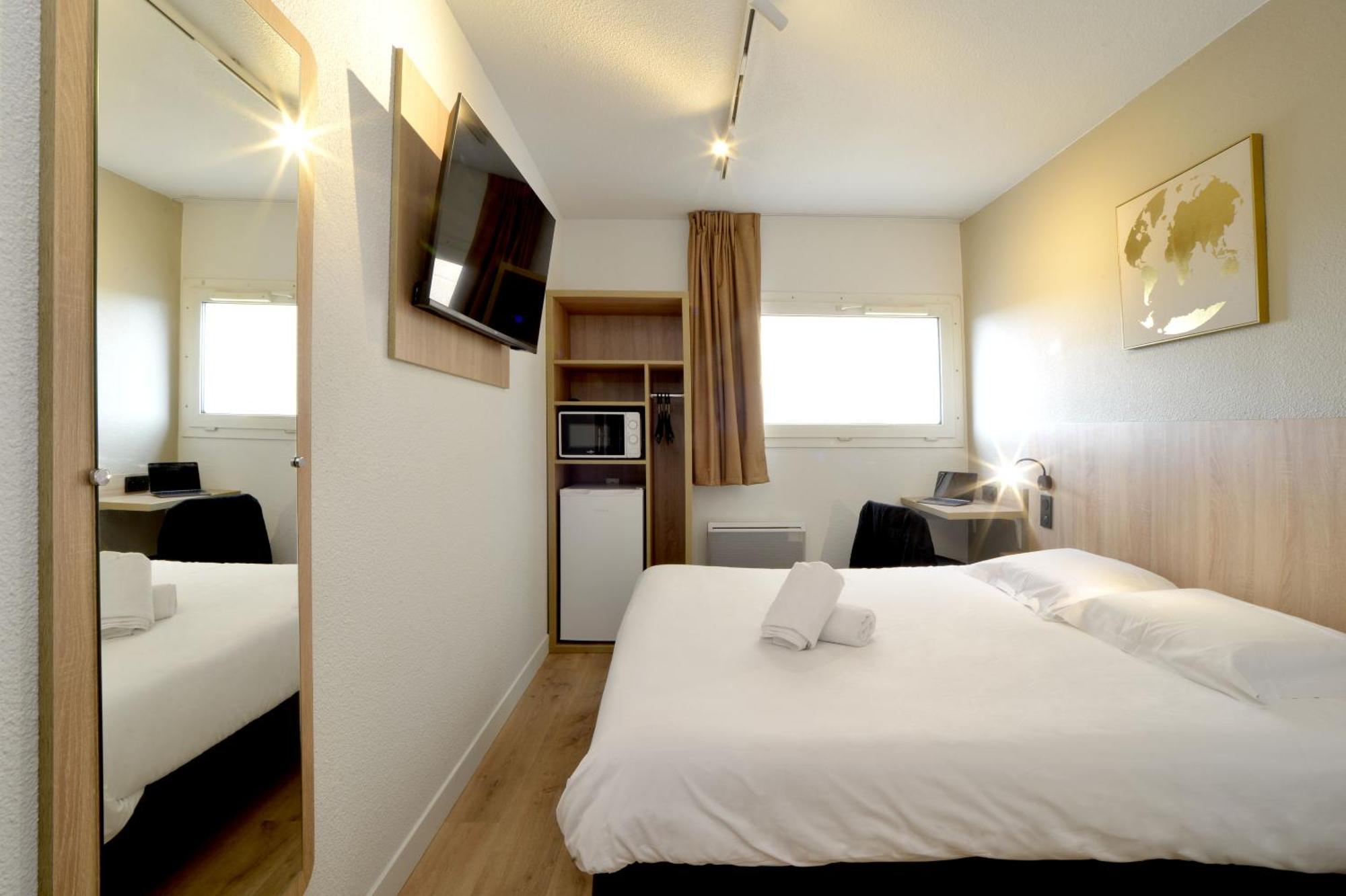 Kyriad Eco Lille Sud - Noyelles Godault Екстериор снимка