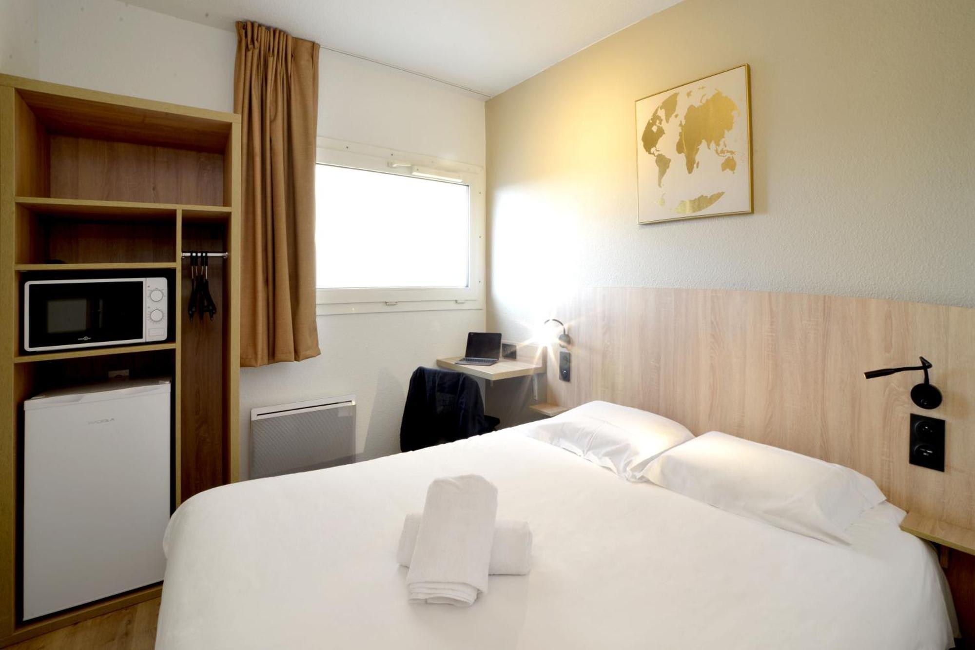 Kyriad Eco Lille Sud - Noyelles Godault Екстериор снимка