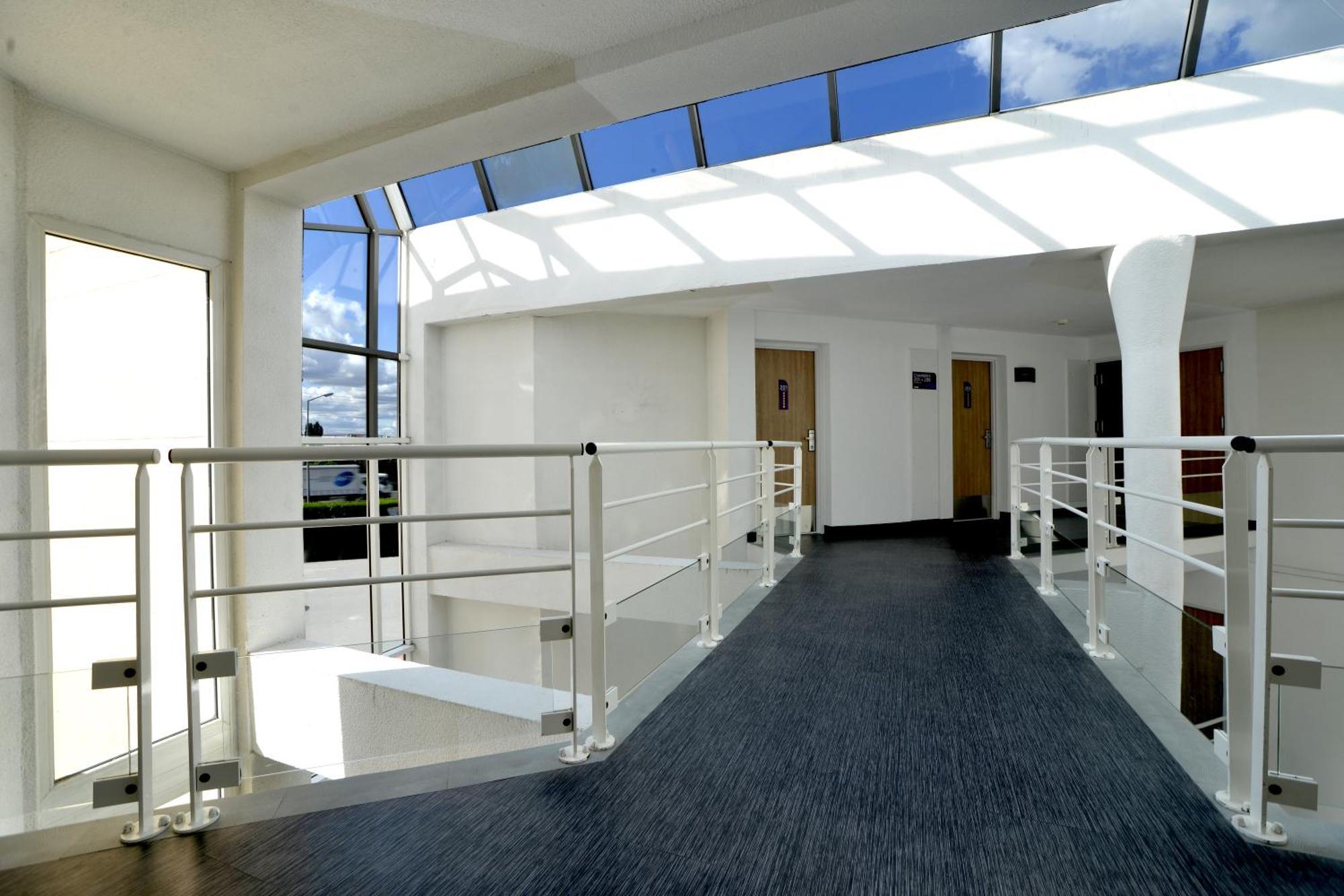 Kyriad Eco Lille Sud - Noyelles Godault Екстериор снимка