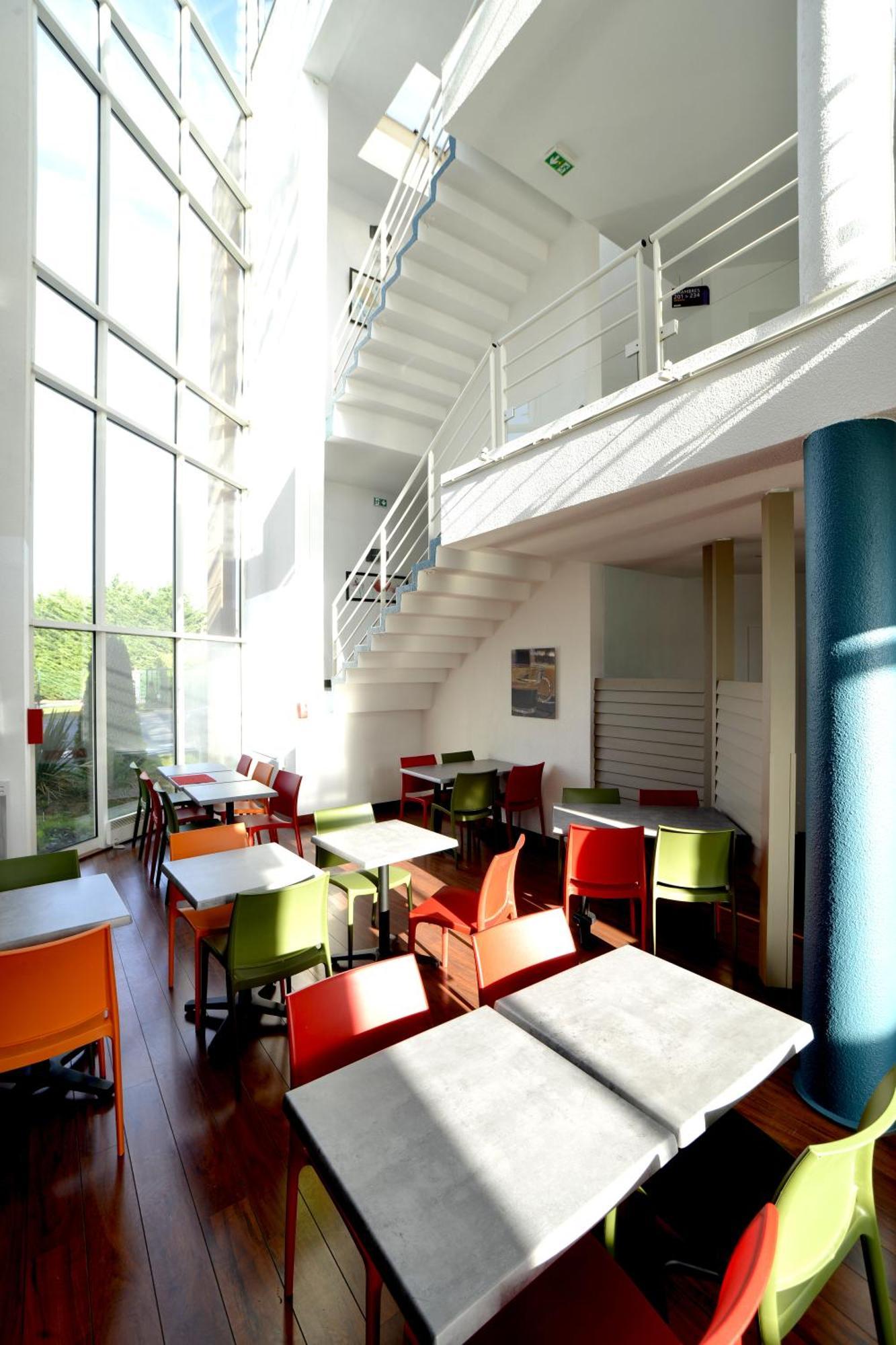 Kyriad Eco Lille Sud - Noyelles Godault Екстериор снимка